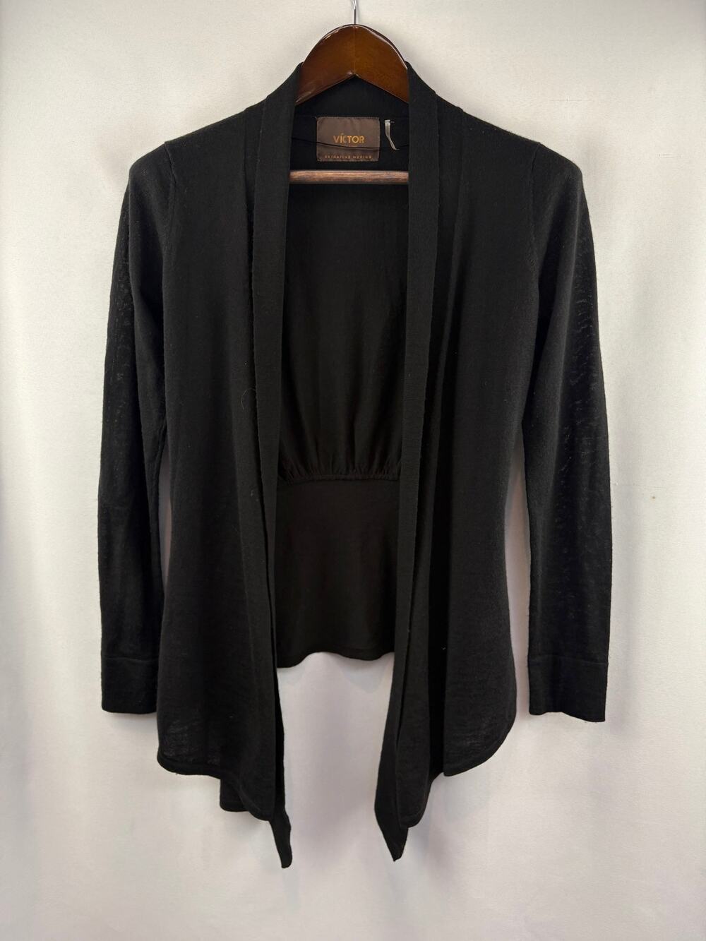 Women’s Víctor Alfaro Small Black Wool Cardigan